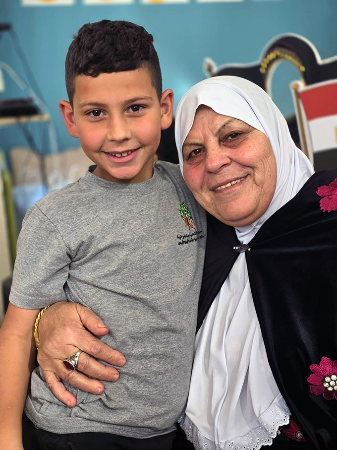 ملتقى الأجيال في مدرسة أجيال الابتدائية في جلجولية